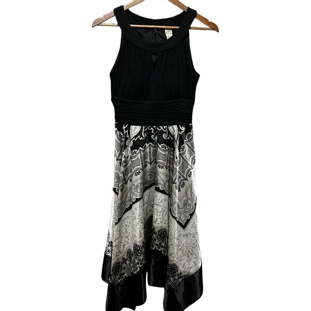 Sangria Womens Black White Midi Dress 8 Paisley Handkerchief Hem Whimsigoth